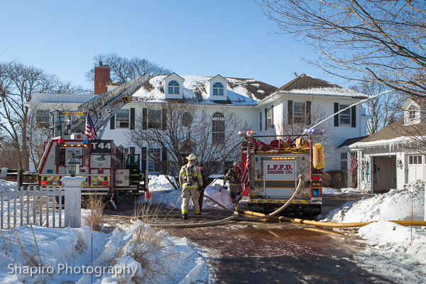 Lake Forest IL house fire at 180 Laural Avenue 1-28-14 shapirophotography.net Larry Shapiro